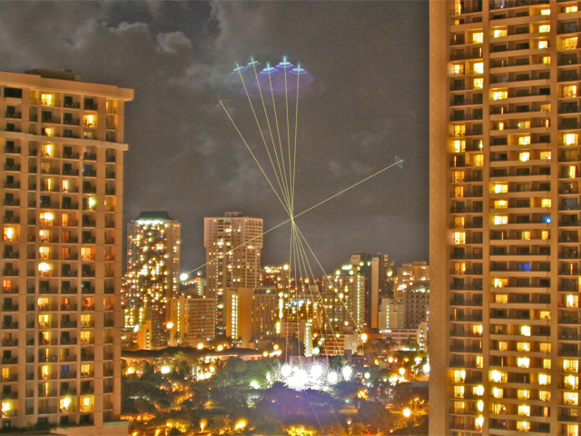 Un OVNI photographié en plein centre de Shanghai Honolulu2fx7