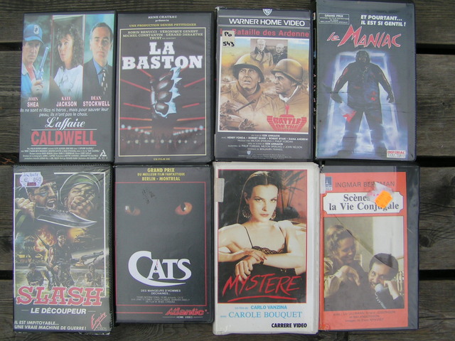 VENDS GRAND NOMBRE VHS ORIGINALES 2 A 4 EUROS PIECES Pict0056u