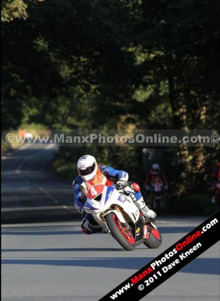 Manx Grand Prix 2011 - The first Portuguese Rider Nuno Caetano - Pgina 2 Doc2q