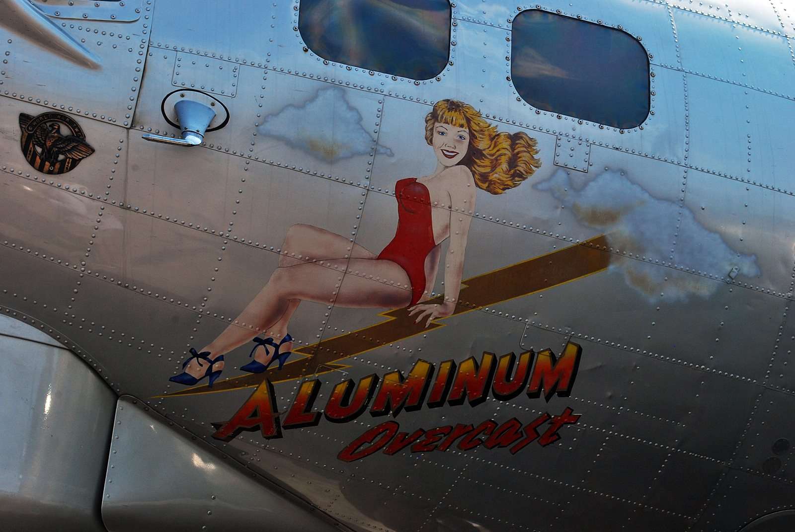 Nose Art ...... Img132967810