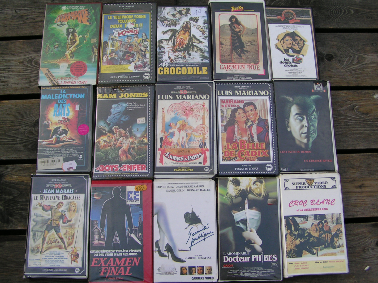 VENDS GRAND NOMBRE VHS ORIGINALES 2 A 4 EUROS PIECES Pict0037c