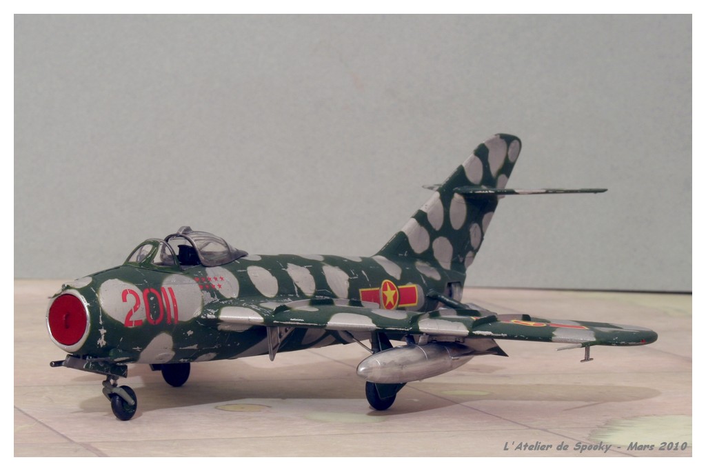 MiG-17F (Shenyang F-5) NVAF, Hobbyboss Img04542