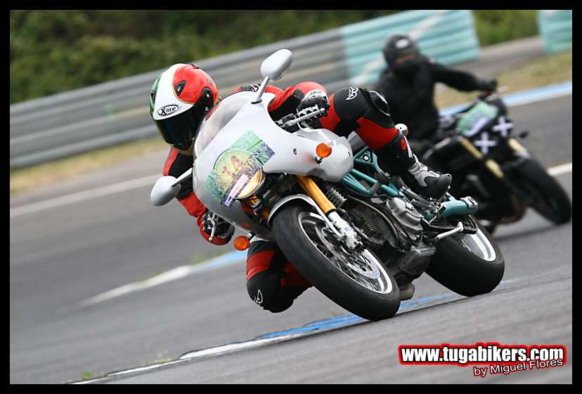 Track day Motociclismo 9-05-2009 - Pgina 4 Img9142