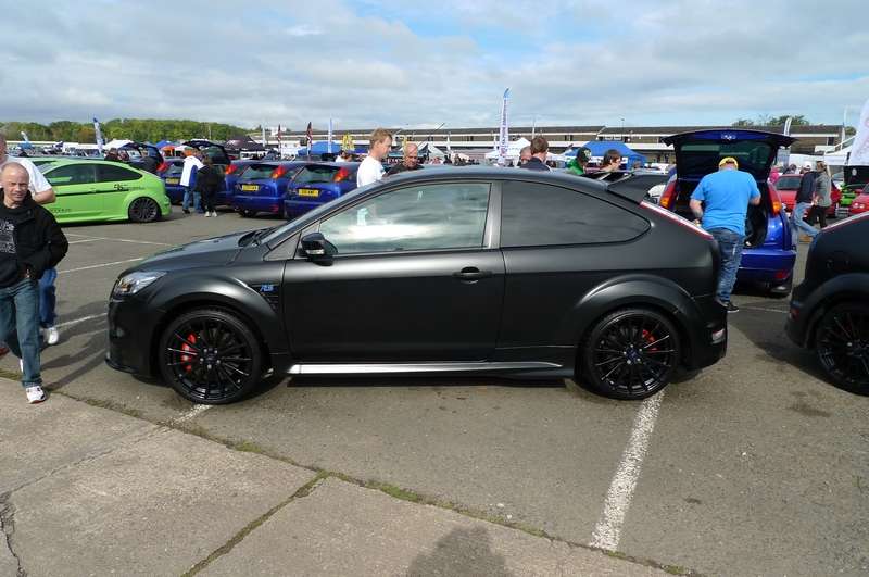 Meeting Donington 2011 (Angleterre) + de 500 Photos à voir !!! P1050635y