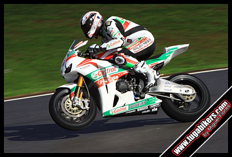Teste oficiais Superbikes- Test Portimo World Superbike Championship 2011 - Pgina 2 Img2803copym