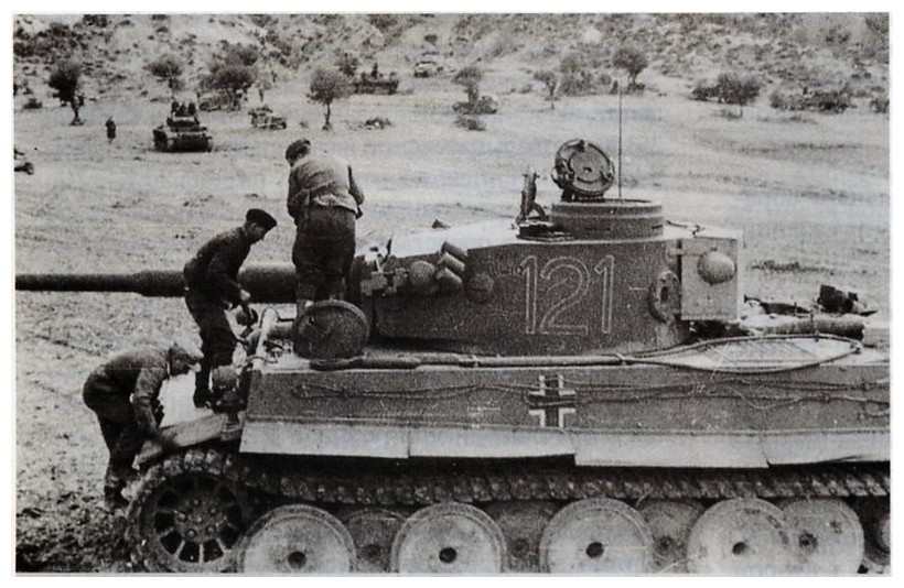 tiger - Tiger I du sPzAbt. 501 en Tunisie 1943 Tigerinr121spzabt501ent