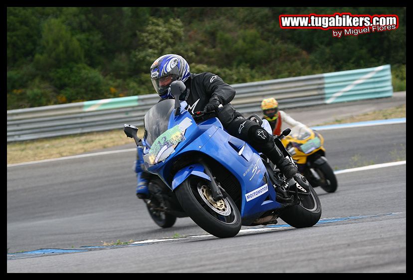 Track day Motociclismo 9-05-2009 - Pgina 4 Img9156