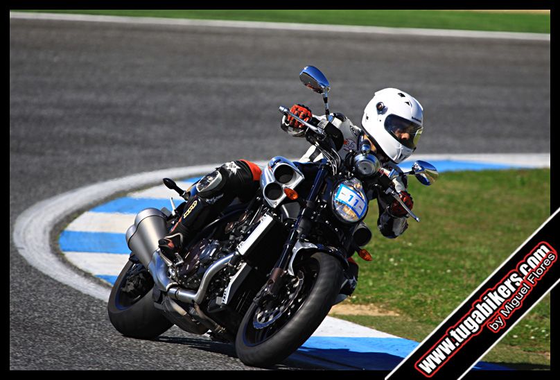 3 Vagas para participar no Track Day de 20 de Maro - Estoril - Pgina 2 Img8698copy