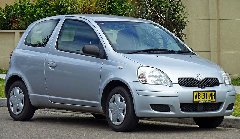 Yaris 1 800px20032005toyotaechoj