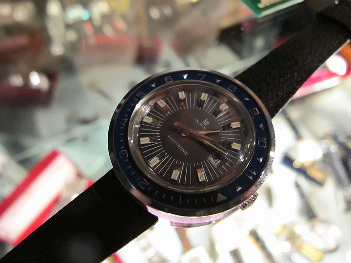 Rocollection: Montres, couteaux, stylos. Le CR Img6181u