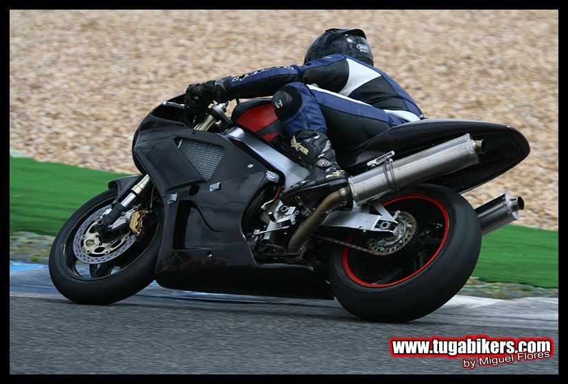 Track day Motociclismo 9-05-2009 - Pgina 3 Img9069