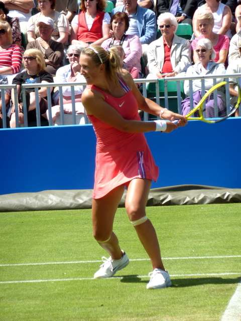 Aegon International 600 000 $ [2010] (Gagnante : E. Makarova) P1020002v