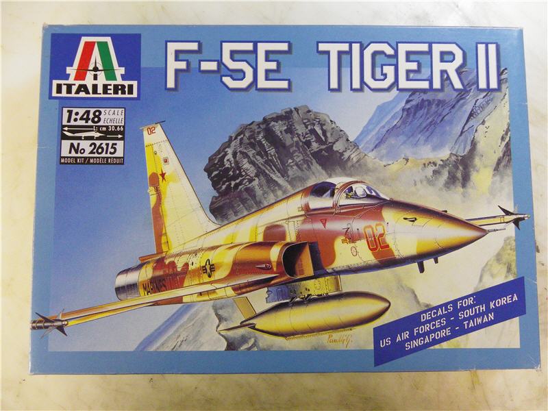 Northrop F-5E Tiger II - [Italeri] - 1/48  (nf5e) Imgp9688