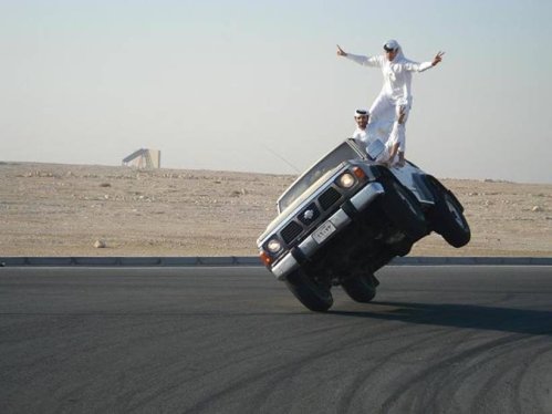 صور شبااب خطيره الكل يدخل غصب <<هع!!! Driving7