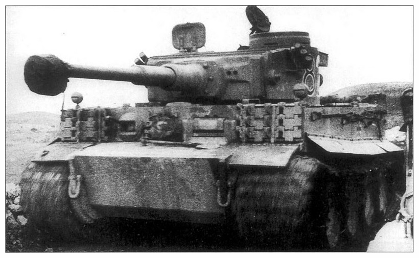 tiger - Tiger I du sPzAbt. 501 en Tunisie 1943 Tigerinr813spzabt501ind