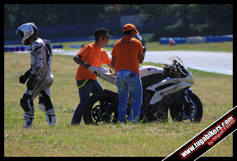 Campeonato Nacional de Velocidade Motosport Vodafone 2010 - Braga I - Pgina 6 Img9713y