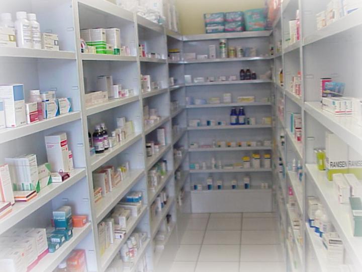 IMAGENES ENCADENADAS (Juego) - Página 98 Farmaciaa