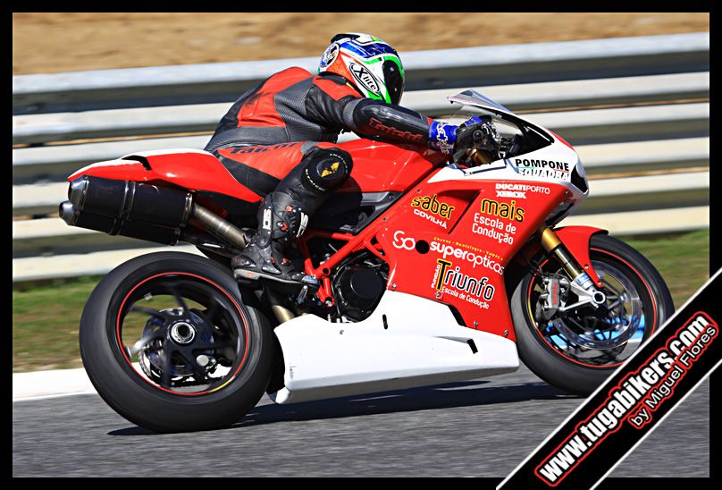 3 Vagas para participar no Track Day de 20 de Maro - Estoril - Pgina 2 Img8723copy