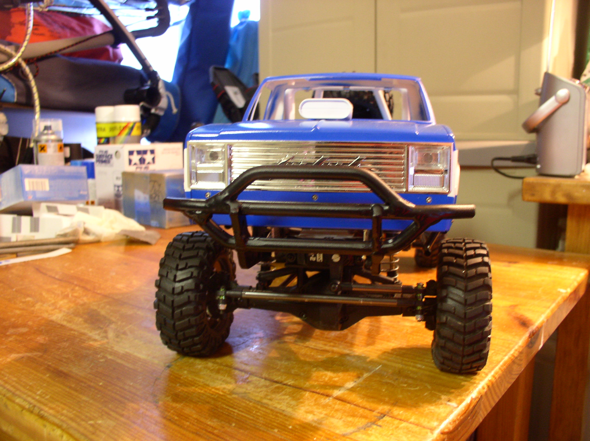 [ SCX10 Axial ] CHEVROLET K5 Pick-up, benne rallongée."TERMINE" P1010014wh