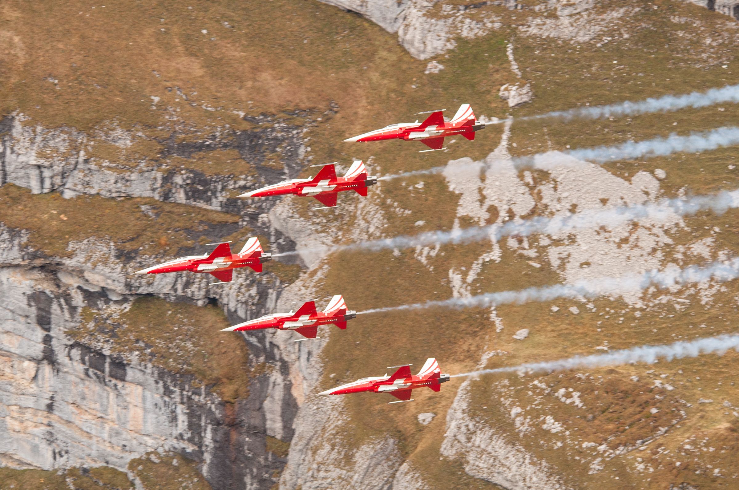 Air force live fire event Axalp 2012 - 10-11 Oct 2012 - Pagina 2 000130n