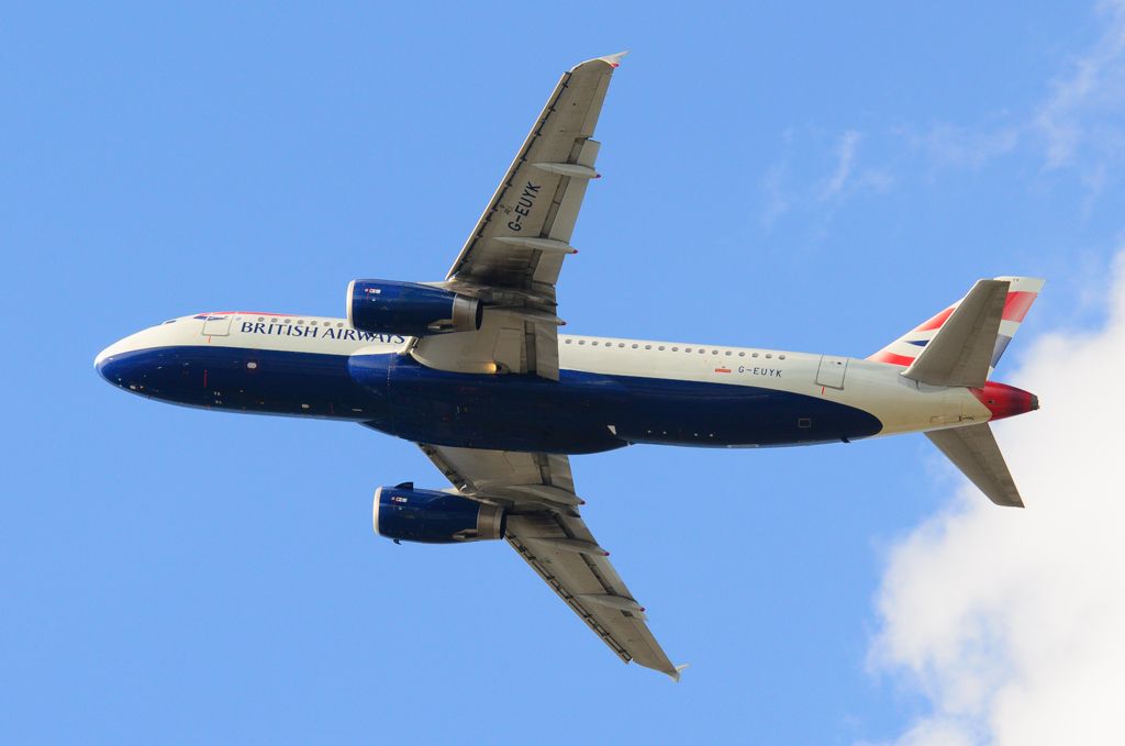 Aeroportul Bucuresti - Henri Coanda / Otopeni (OTP / LROP) - Septembrie 2013 33su