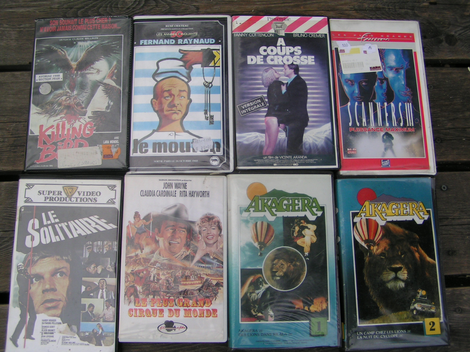 VENDS GRAND NOMBRE VHS ORIGINALES 2 A 4 EUROS PIECES Pict0026ms