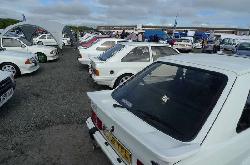 Meeting Donington 2011 (Angleterre) + de 500 Photos à voir !!! P1050694m