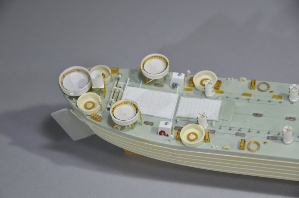 Dio : Port Artificiel Mulberry (1/350°) - Page 3 0szx