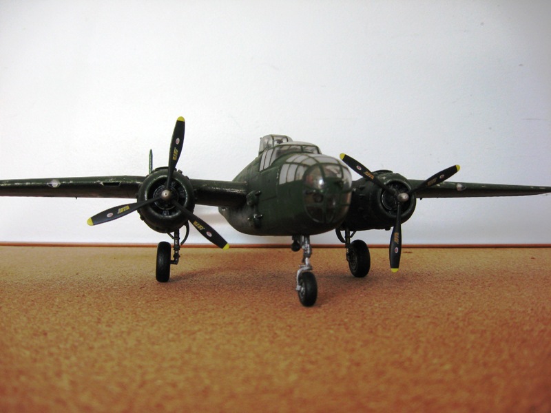 Mes 2 B-25J au 1/48 de Monogram, rajout de photos 12-2011 Img4744s