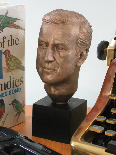 Ian Fleming Head Bust Busttableau3qtrbbronzenk8