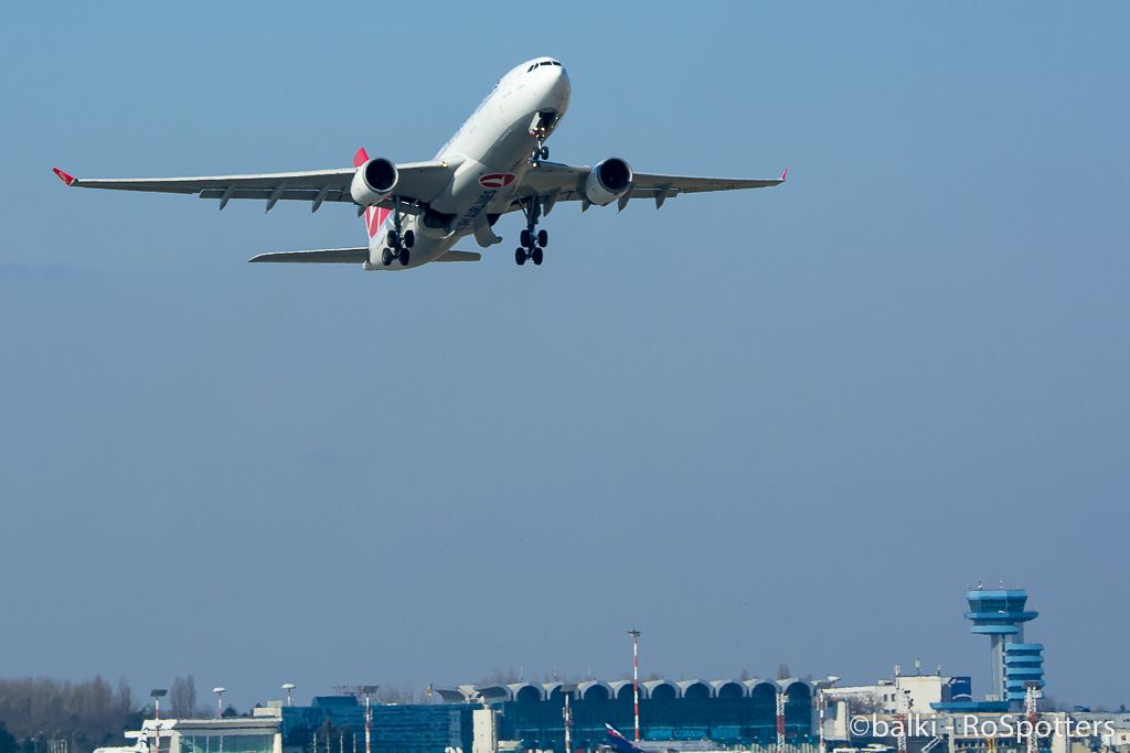 Aeroportul Bucuresti - Henri Coanda / Otopeni (OTP / LROP) - Martie2015 7tOwNf