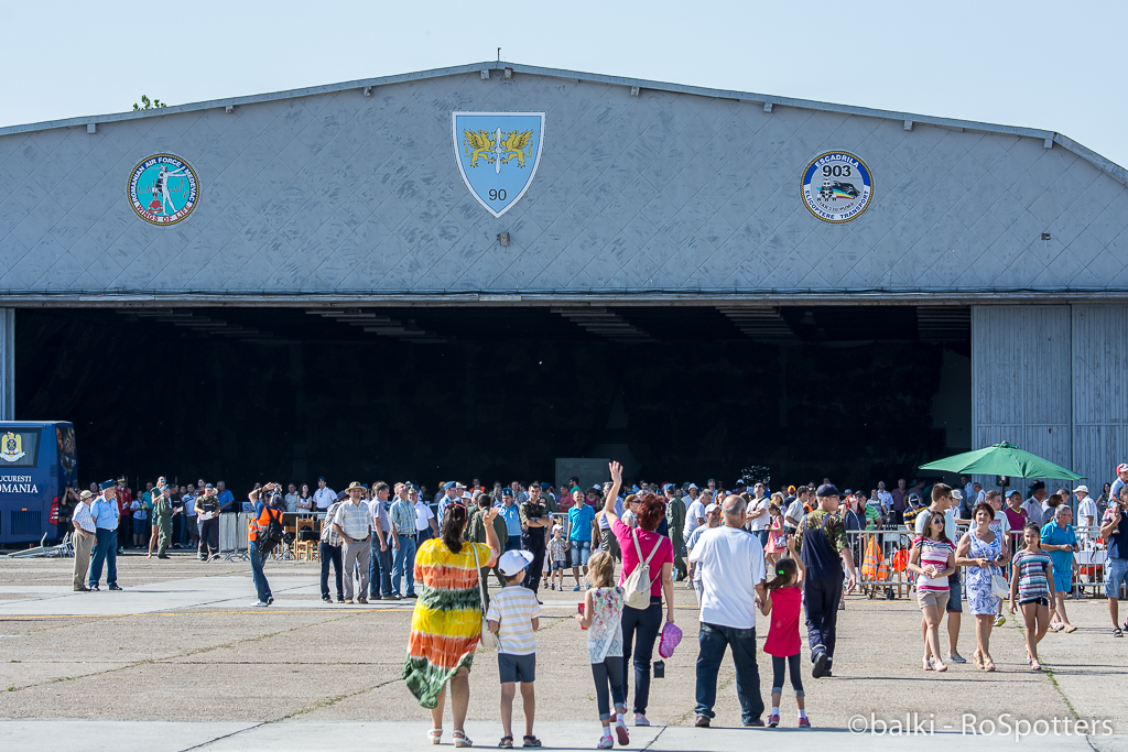 Baza 90 Transport Aerian Otopeni - Ziua porţilor deschise - 18 iulie 2015 HRAvIU