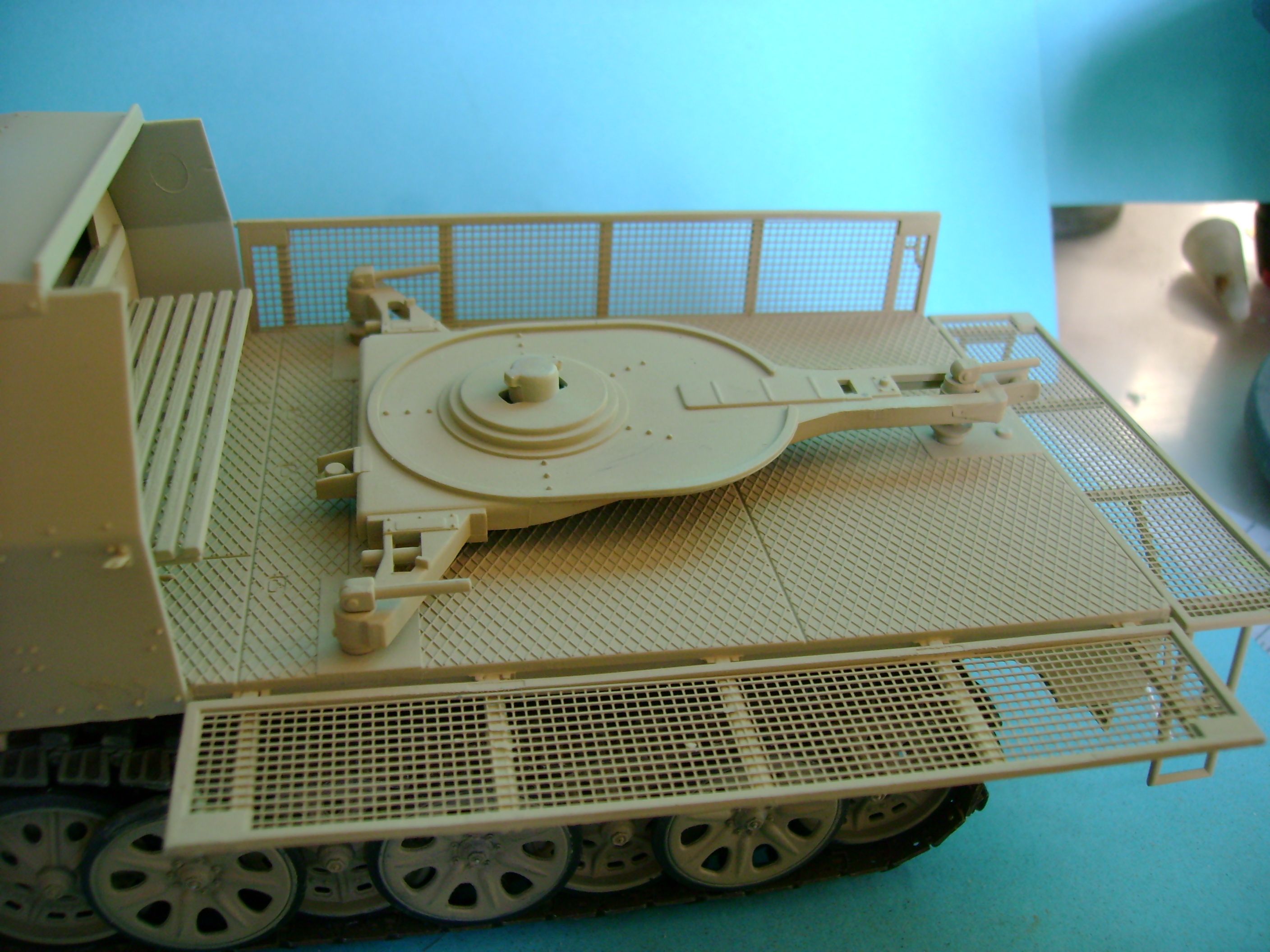  Sd.Kfz.7/1 late version whit Sd.Anhager 52 Trumpeter 1/35( Montage en cours) UP 25/05 - Page 4 104rx