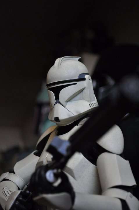 [Sideshow] Star Wars - Clone Trooper Premium Format - Episode II - Fotos oficiais! 19990410150200715709899