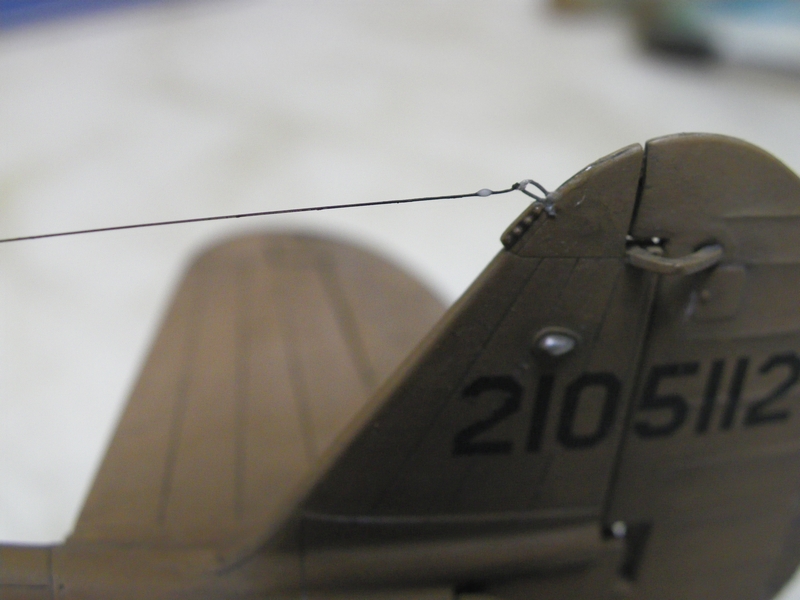 Duo de Curtiss P40N Warhawk [Hasegawa] 1/48  - Page 5 Imgp0564n