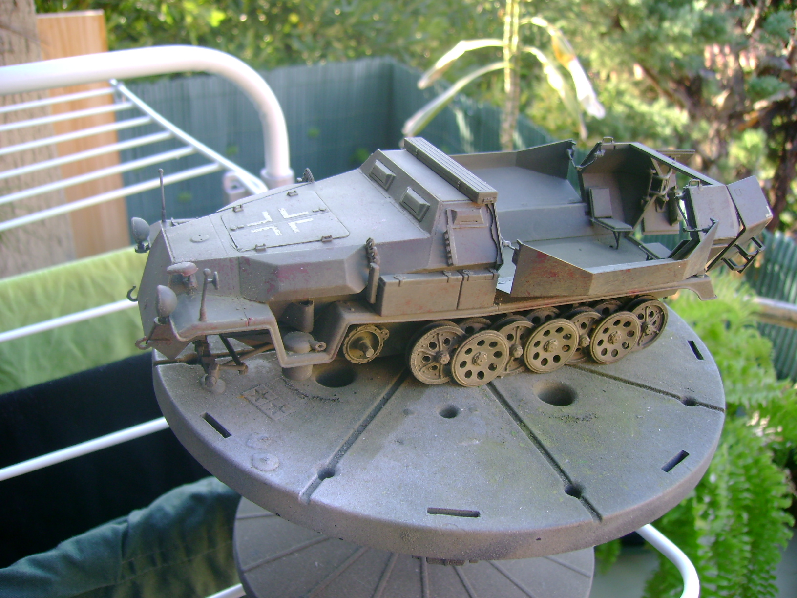 [Thunderbird]Sd.Kfz. 251/17 Ausf C 1/35 Dragon.... Up du 01/10...peinture en cours.... - Page 3 48167999