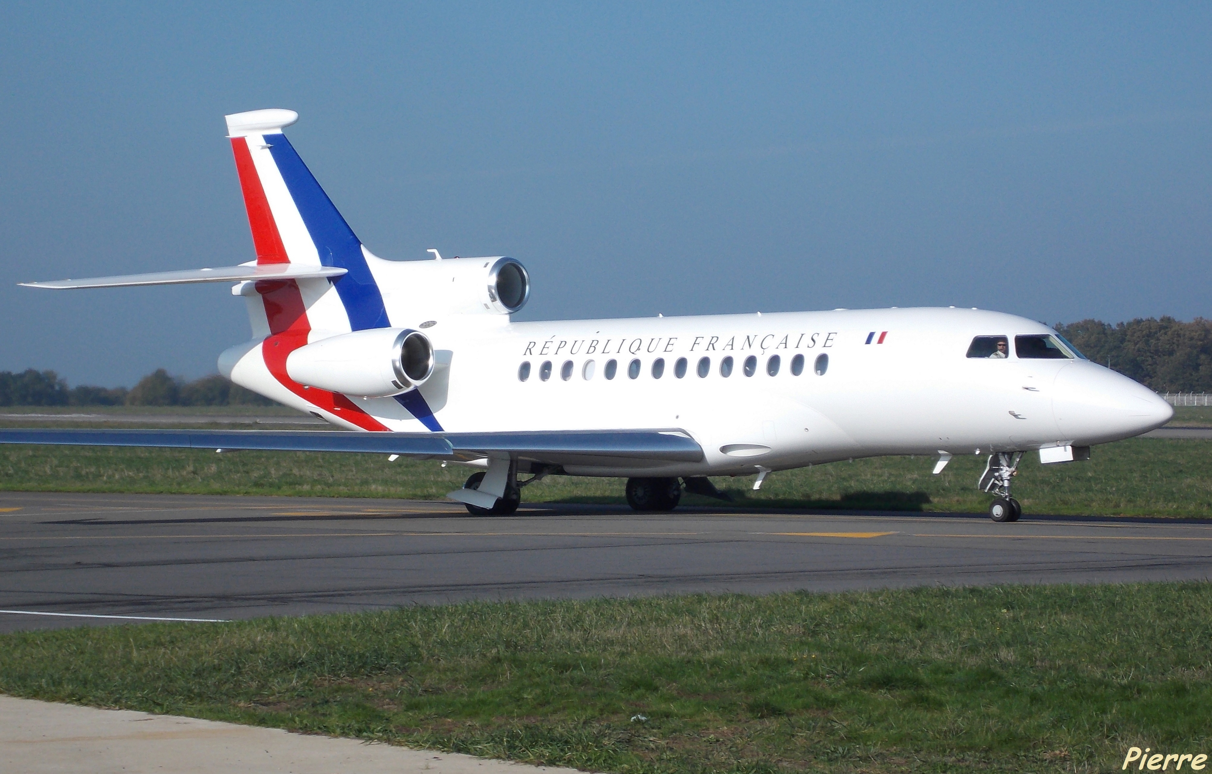 Dassault Falcon 7X République Française F-RAFB "Cotam 004" le 16.11.13 Sk2r