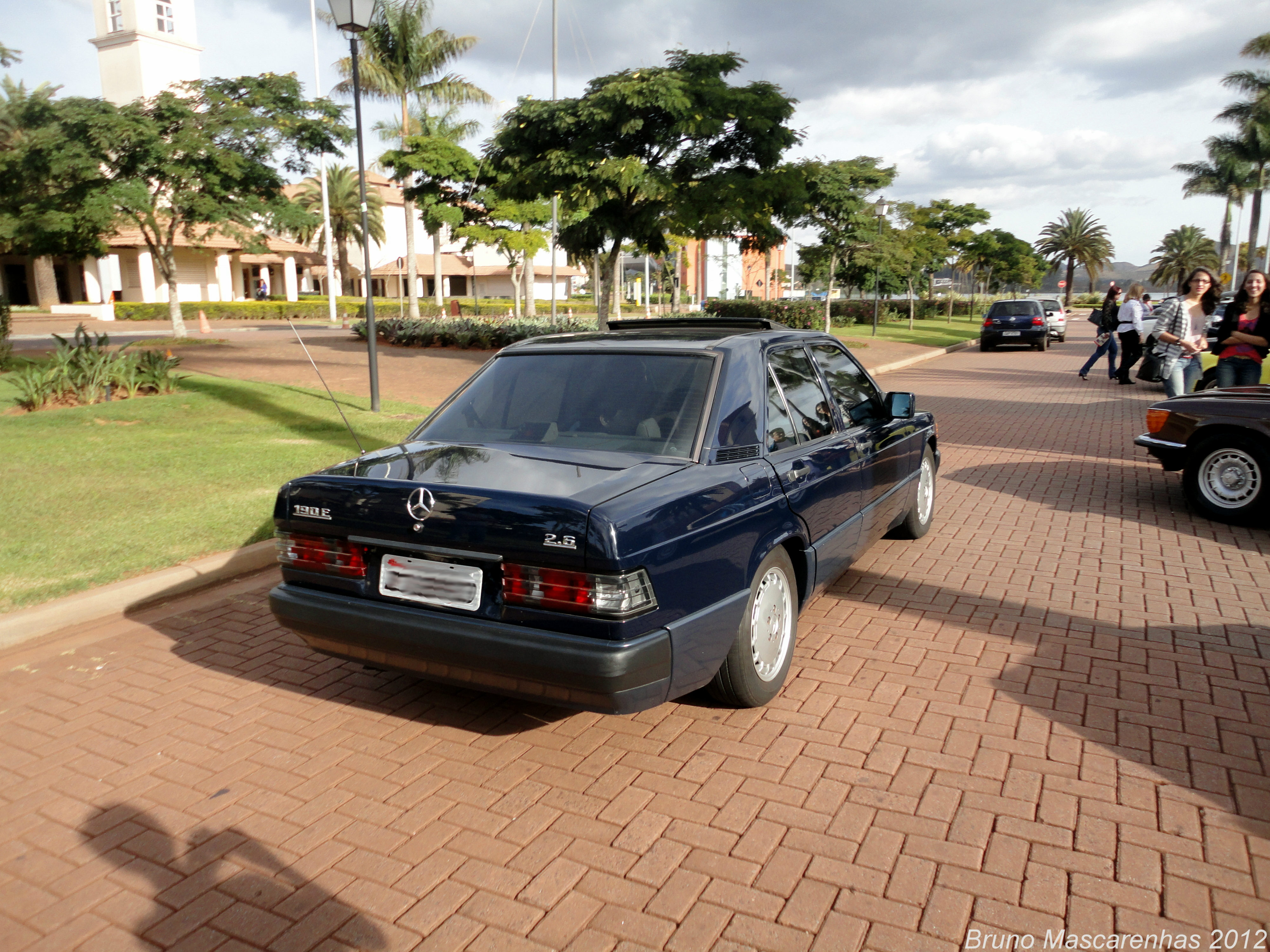 Encontro do Veteran BH - Alphaville - MG 07/07/12 Mercedesbenz190e26dbs30