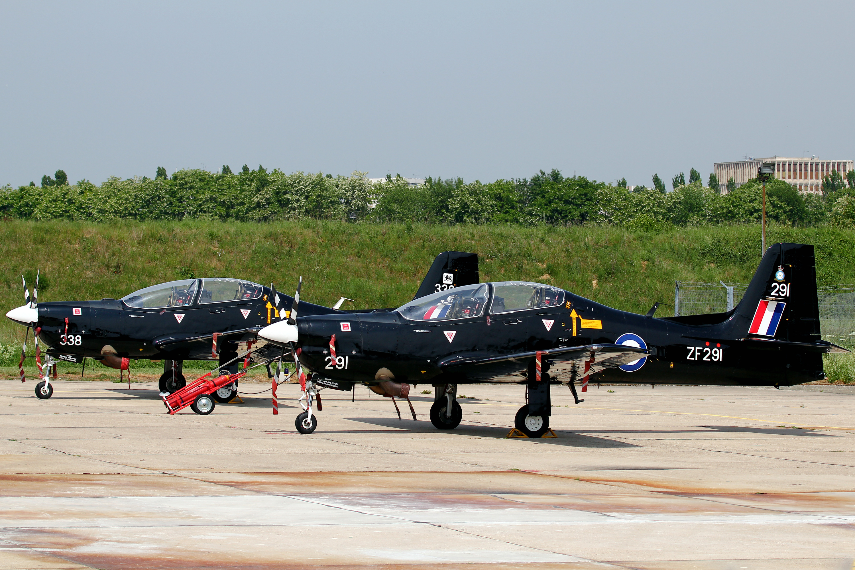 LFPV BA107 Villacoublay Tucano4szzzzzzzzzzzz