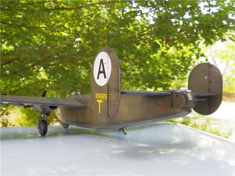 B-24D Libérator - Monogram - 1/48 Imgp6596b