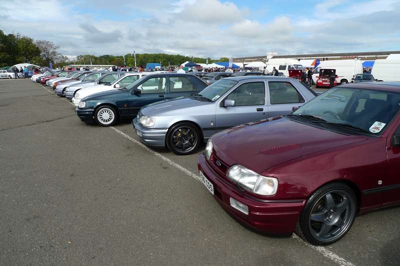 Meeting Donington 2011 (Angleterre) + de 500 Photos à voir !!! P1050662n