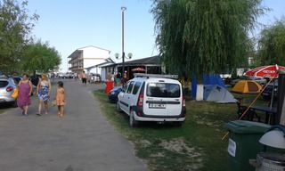 Camping S, spre Navodari la 3 km dupa iesirea din MAMAiA ( bariere )  MF38PD