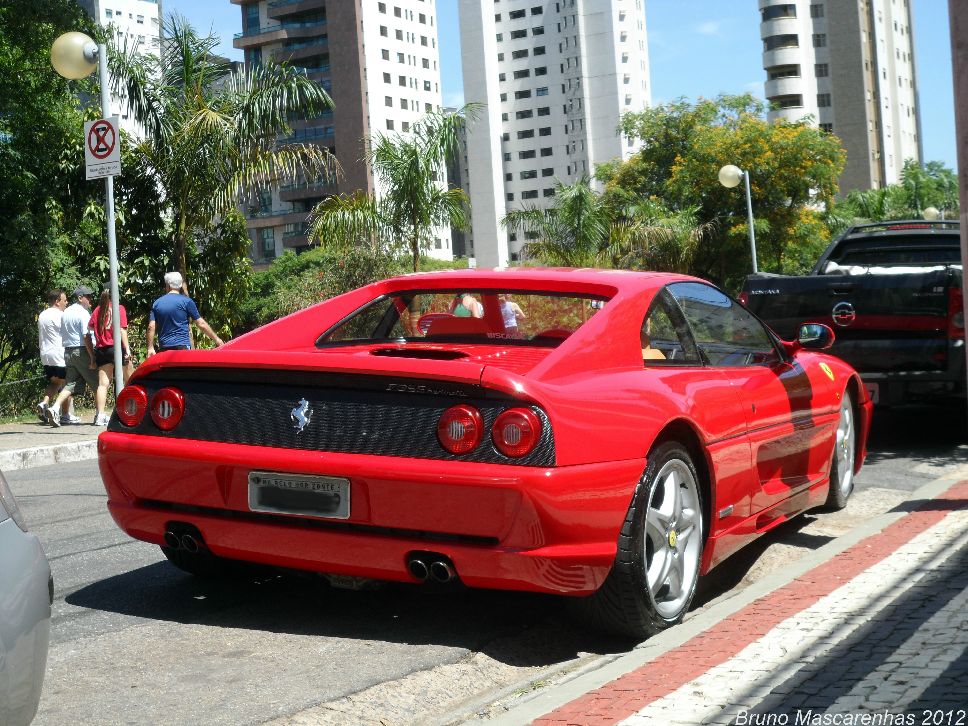 Flagras italianos por Bruno Mascarenhas - Página 2 Ferrari355berlinettaesk