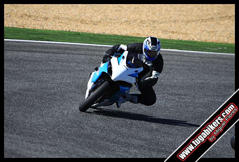 3 Vagas para participar no Track Day de 20 de Maro - Estoril - Pgina 2 Img8741copy