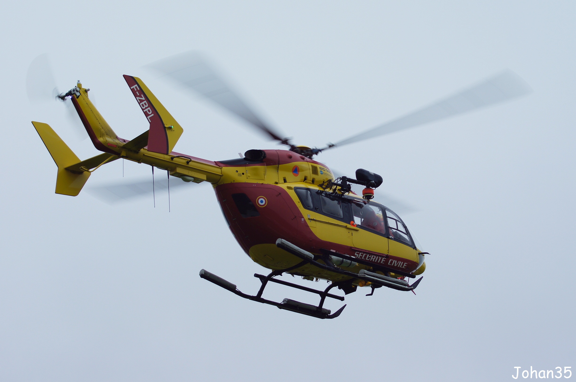 [Héliport de Rennes] Les hélicoptères Ec14555