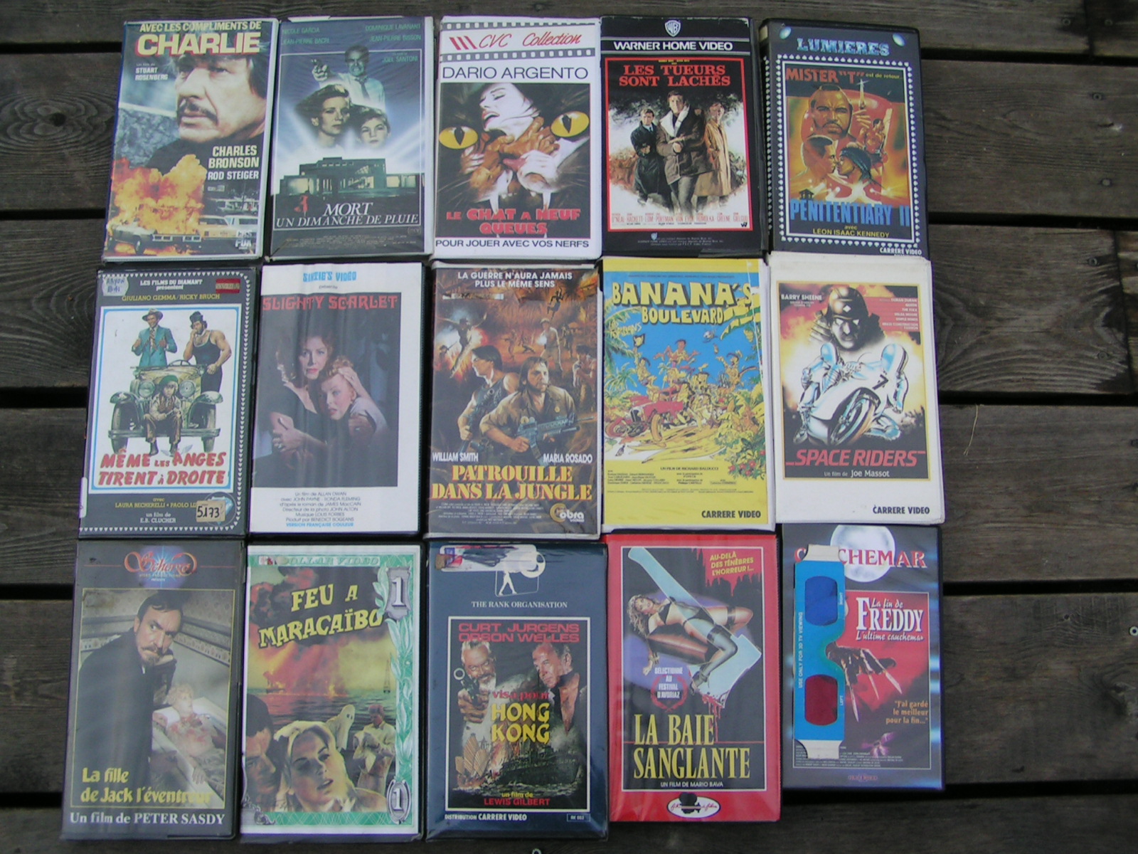 VENDS GRAND NOMBRE VHS ORIGINALES 2 A 4 EUROS PIECES Pict0027w