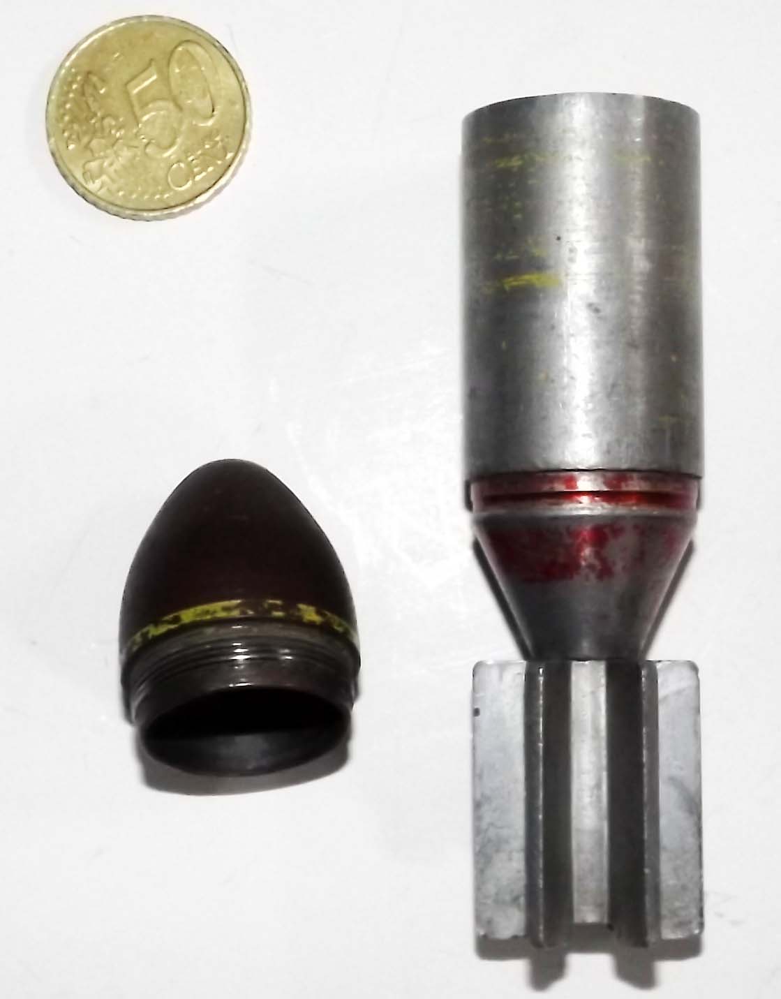 micro fusée métal ?  B3b6