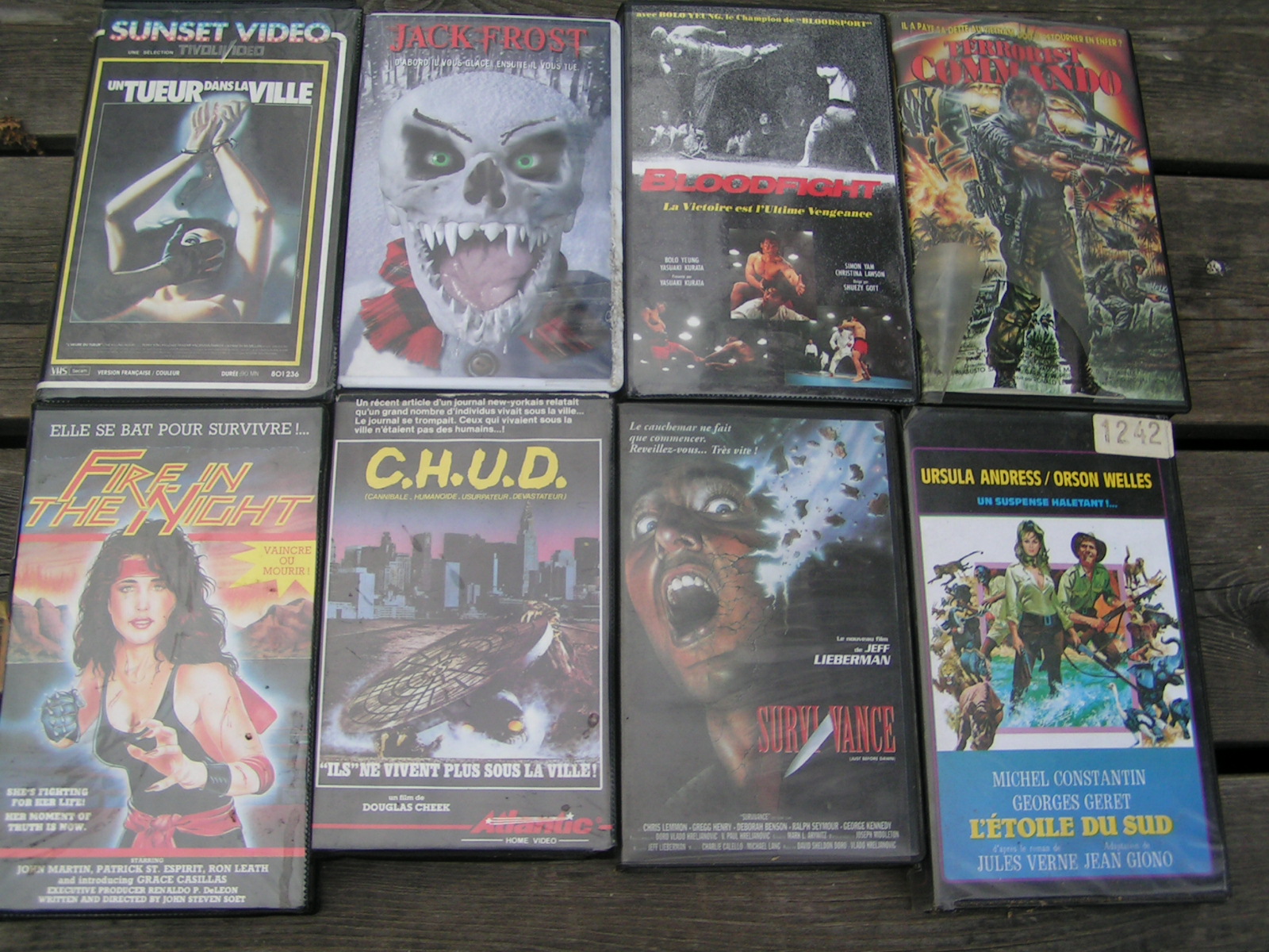 VENDS GRAND NOMBRE VHS ORIGINALES 2 A 4 EUROS PIECES Pict0021y