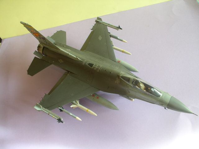 tamiya - F-16 Falcon 1/32 Tamiya... 23225454