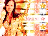 mes montages Christinaricci2og5.th